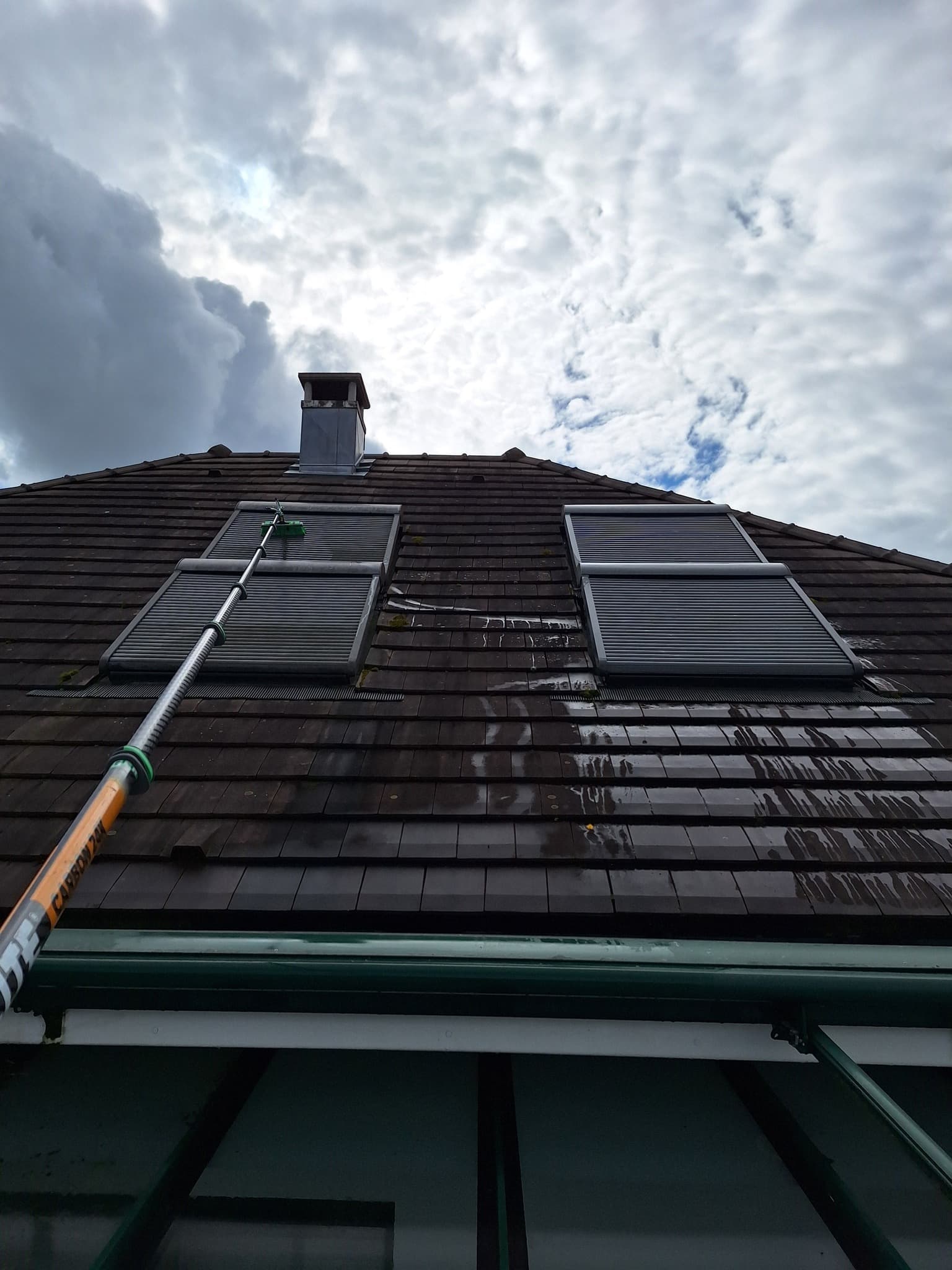 Nettoyage eau pure vitres